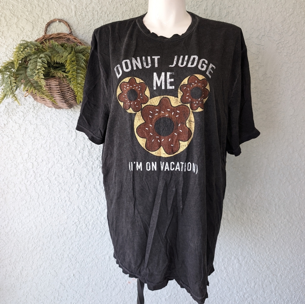 Disney Parks “Donut Judge me” Mickey Mouse Graphic 3xl